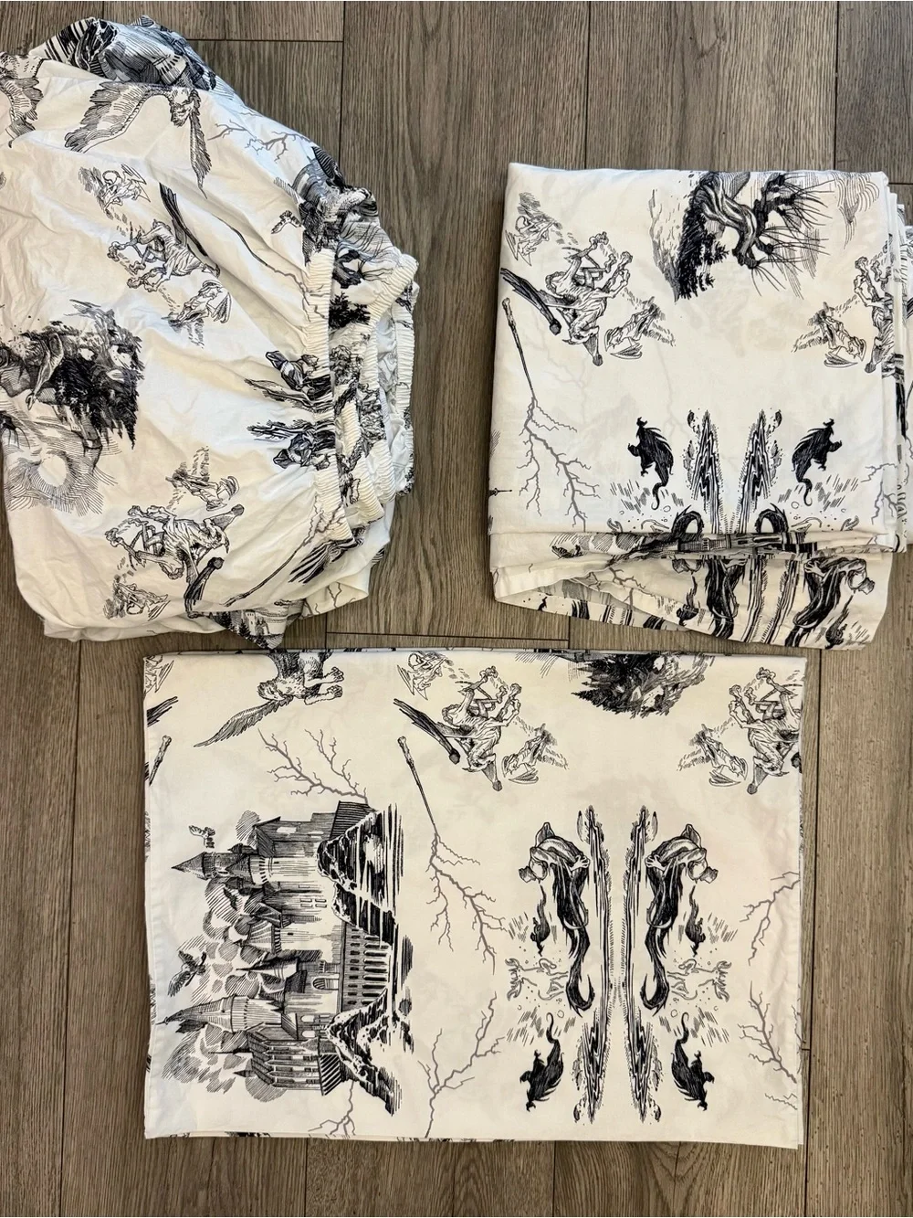 Pottery Barn Teen Wizarding World Harry Potter Black & White Size Full Sheet Set